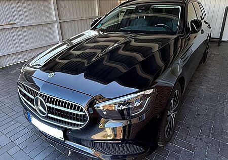 Mercedes-Benz E 300 E300e T / NIGHT / AHK / MB GARANTIE
