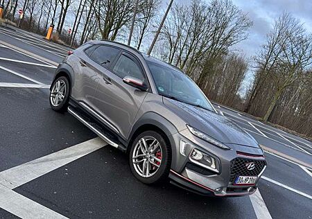 Hyundai Kona 1.6 T-GDI DCT 4WD Premium