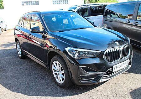 BMW X1 sDrive18i/Autom/Navip/LED/SHZ/Klimaa/PDC/ALU