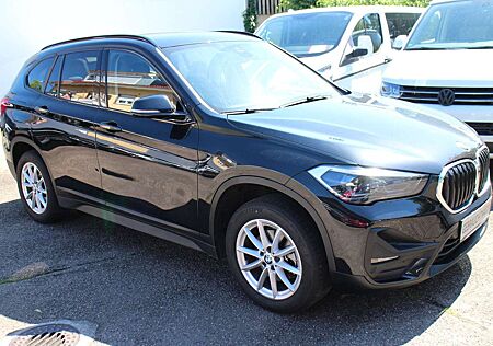 BMW X1 sDrive18i Autom/Navi/LED/SHZ/Klimaa/PDC/Alu