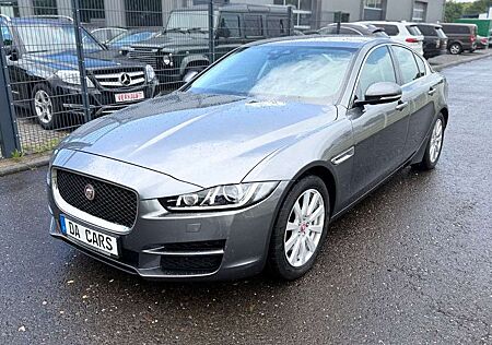 Jaguar XE 2.0 Turbo Prestige Autom/Navi+R.Camera/SO+WR