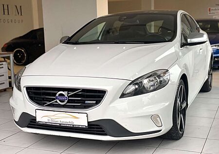 Volvo V40 2.0 Aut. R-Design R-Cam/Pano/Leder/TÜV NEU