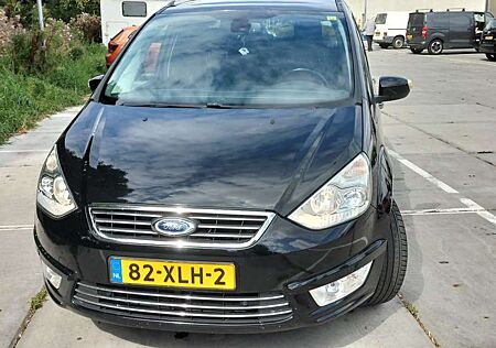 Ford Galaxy 1.6 SCTi Titanium