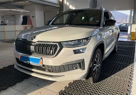 Skoda Kodiaq 2.0 TDI Sportline Panoramad.+DCC+ACC