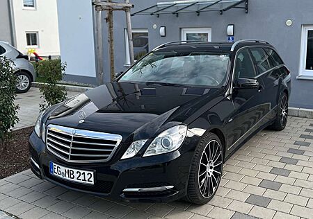 Mercedes-Benz E 220 CDi T-Modell Avantgarde CDI 220 Avantgarde