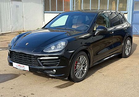 Porsche Cayenne GTS
