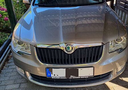 Skoda Superb +Combi+2.0+TDI+Elegance