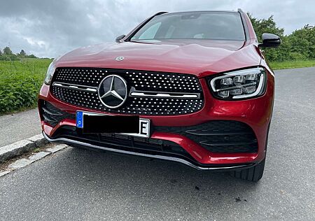 Mercedes-Benz GLC 300 de 4Matic 9G-TRONIC AMG Line Plus