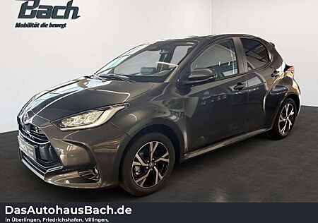 Toyota Yaris 1.5 Hybrid Teamplayer mit Comfort-Paket AUT