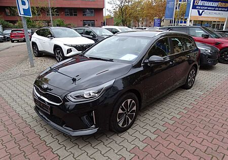 Kia XCeed Ceed SW / cee'd SW cee´d Sportswagon 1.6 Plug in Hybrid Spirit Auto ,