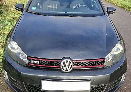 VW Golf GTI Volkswagen Golf 2.0 GTI DSG