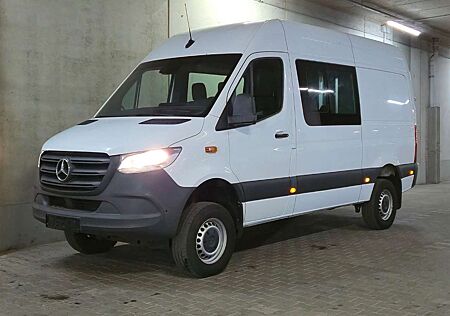 Mercedes-Benz Sprinter 4x4 DoKa AHK 2,8T MBUX Regale