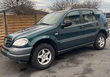 Mercedes-Benz ML 320 TÜV und AU 4-2026 Fahrbereit!!! Technik 👍