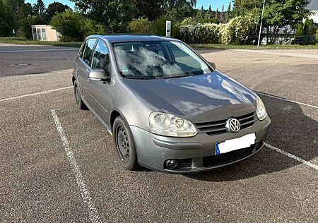 VW Golf Volkswagen V 5-Türer 1.6 Goal