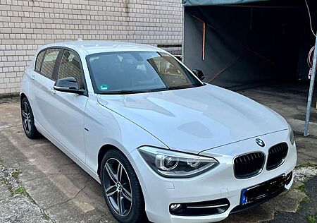 BMW 118i 118 Sport Line + M-Fahrwerk + Lederausstattung