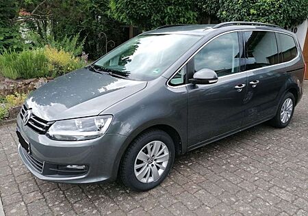 VW Sharan Volkswagen Familienfahrzeug - Modell "Comfortline", 7-Sitzer