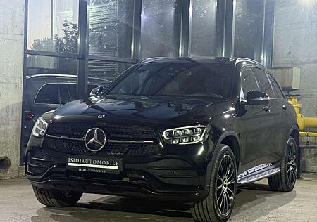 Mercedes-Benz GLC 300 e AMG LED MBUX Distronic Pano Kamera-360
