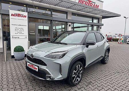 Toyota Yaris Cross Hybrid AWD-i Premiere Edition