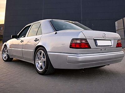 Mercedes-Benz E 500 500 E