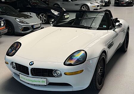 BMW Z8 Weiß Safety Car MotoGP"Scheckheft PERFEKT