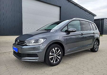 VW Touran Volkswagen 2.0 TDI SCR UNITED