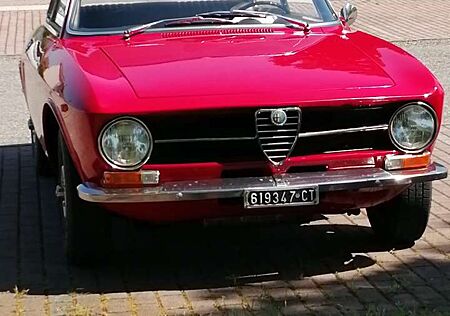 Alfa Romeo GT Junior 1300