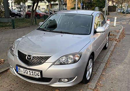 Mazda 3 1.6 Sport Aut. Exclusive