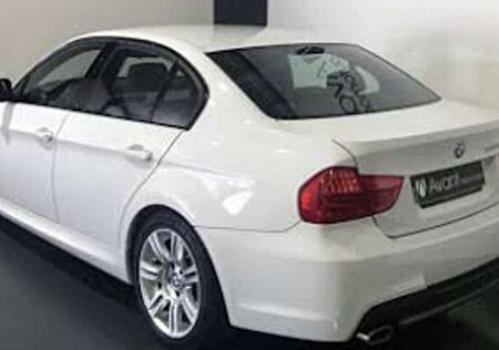 BMW 320d 320 E90 PACK M