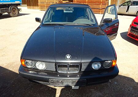 BMW 525 i 24 V