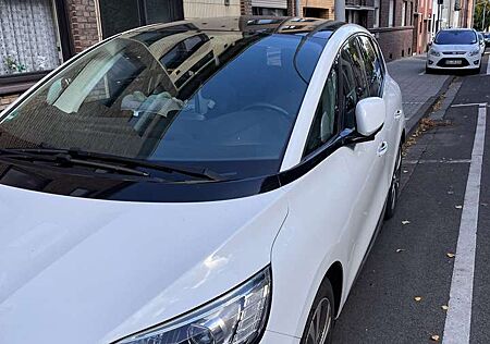 Renault Scenic TCe 1.2 Energy