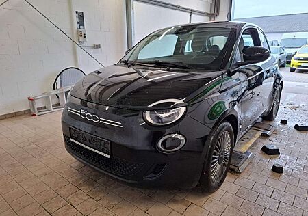 Fiat 500E Icon 42KWh Winterpaket - Kamera