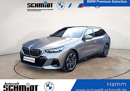 BMW i5 eDrive40 Touring M Sportpaket Panorama AHK