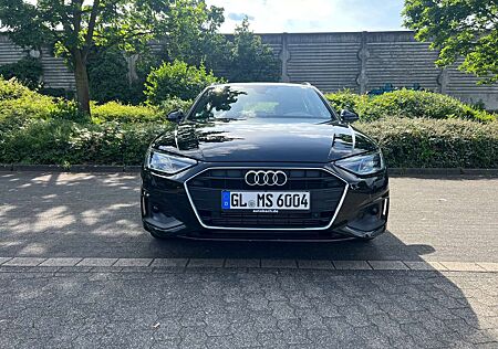 Audi A4 Avant 35 TFSI S tronic