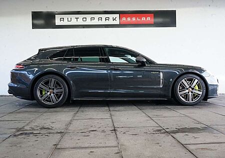 Porsche Panamera Sport Turismo 4 E-Hybrid Platinum/Sport