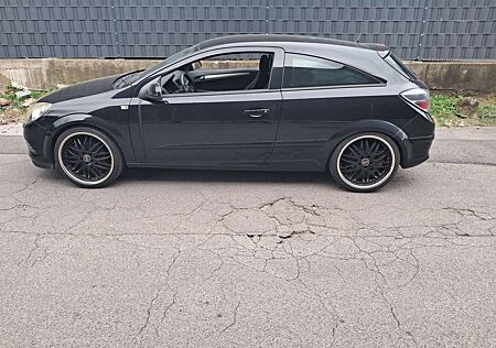 Opel Astra GTC 1.4 Edition Klima Tüv