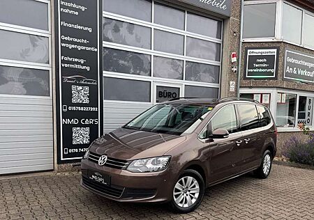 VW Sharan Volkswagen Comfortline BMT BI-XENON/AHK/GEPFLEGT