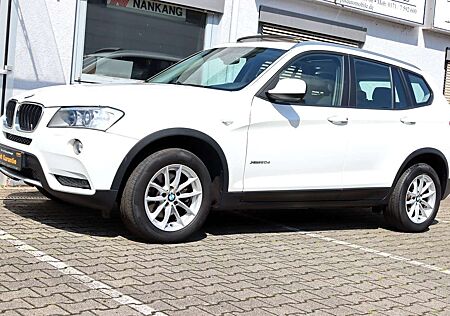 BMW X3 xDrive 20 d *1-HAND/ Pano.Dach / Leder / Navi.