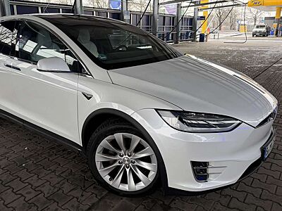 Tesla Model X Model X Raven Maximale Reichweite