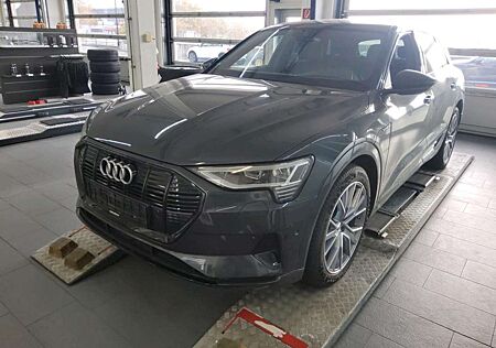 Audi e-tron 55 S LINE/BLACK/MATRIX/ACC/PANO/360°/B&O