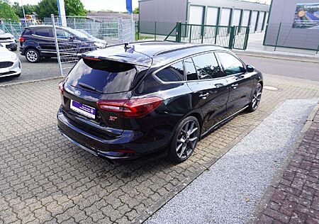 Ford Focus ST X