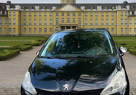 Peugeot 208 Style Schräghecklimousine, kurzfristig verfügbar