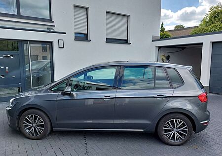 VW Golf Sportsvan Volkswagen 1.2 TSI (BlueMotion Technology) Com