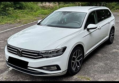 VW Passat Variant Volkswagen 2.0 TDI (200 PS - 147 kW) SCR DSG 4Motion Elegance
