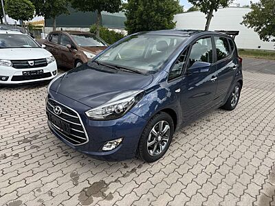 Hyundai iX20 blue Trend