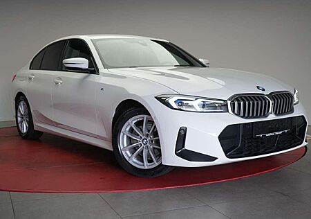 BMW 320 d M Sport Navi/ACC/Kamera/Wide/HUD/Side
