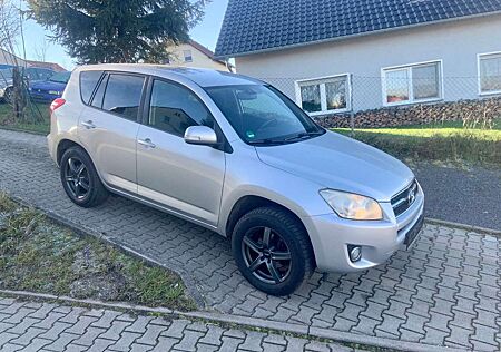 Toyota RAV 4 RAV4 Sol /4X4 / TÜV 04/25