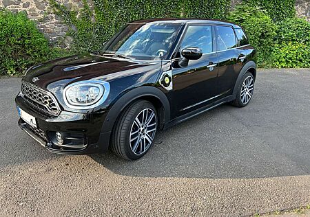Mini Cooper S Countryman Cooper SE Countryman Countryman SE All4 Panorama Leder Yours Paket 19"