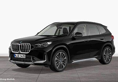 BMW X1 sDrive18i x-Line Komfortzugang Sitzhzg. Parkingass