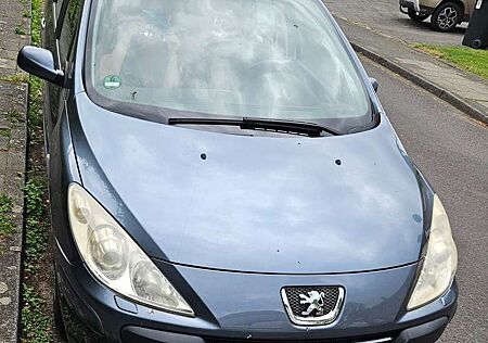 Peugeot 307 110 OXYGO