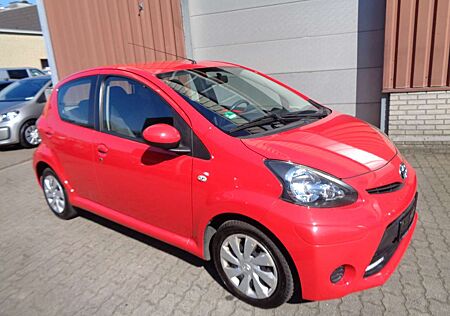 Toyota Aygo 1.0 Cool & Go, Klima, Ganzjahresreifen